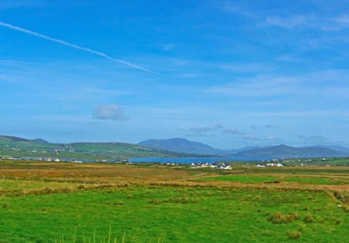 Skellig View Sunset Cliffs View Apartment Portmagee Eksteriør billede