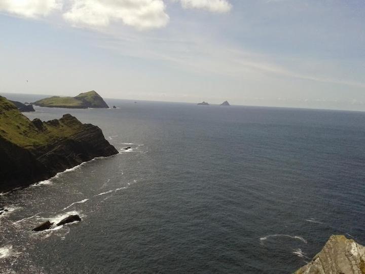 Skellig View Sunset Cliffs View Apartment Portmagee Eksteriør billede